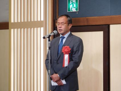 �q10�r��Î҈��A�@�@�S���H�@���c�