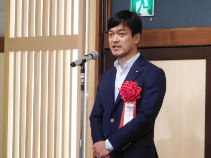 �q12�r���o���A�@�{�H��n�@�O�c�@�c��