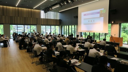 2�D���F�|�{�z�[���̓���