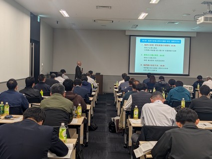 5�D�u�{��̌����Ɣ엿�̎�ށE�����v����搶