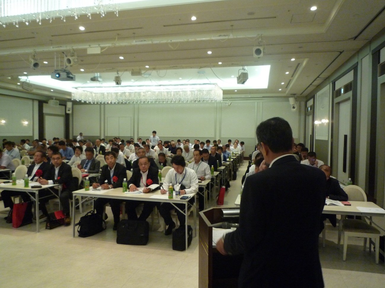 �q17�r�M�S�ɘb�𕷂��Q����