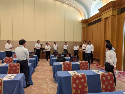 �q�P�r�k�C���n�敔��Ƃ̏����ō���