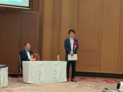 �q�S�r���o2��